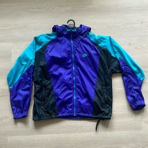 Vintage Nike wind breaker
